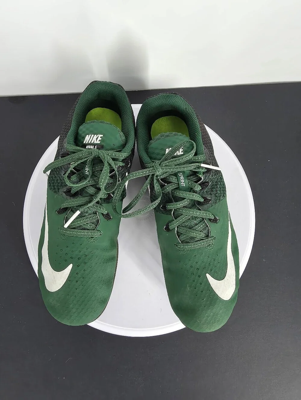 Nike zoom rival